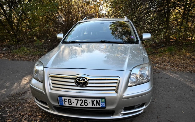 Toyota Avensis cena 18800 przebieg: 245000, rok produkcji 2006 z Zduńska Wola małe 254